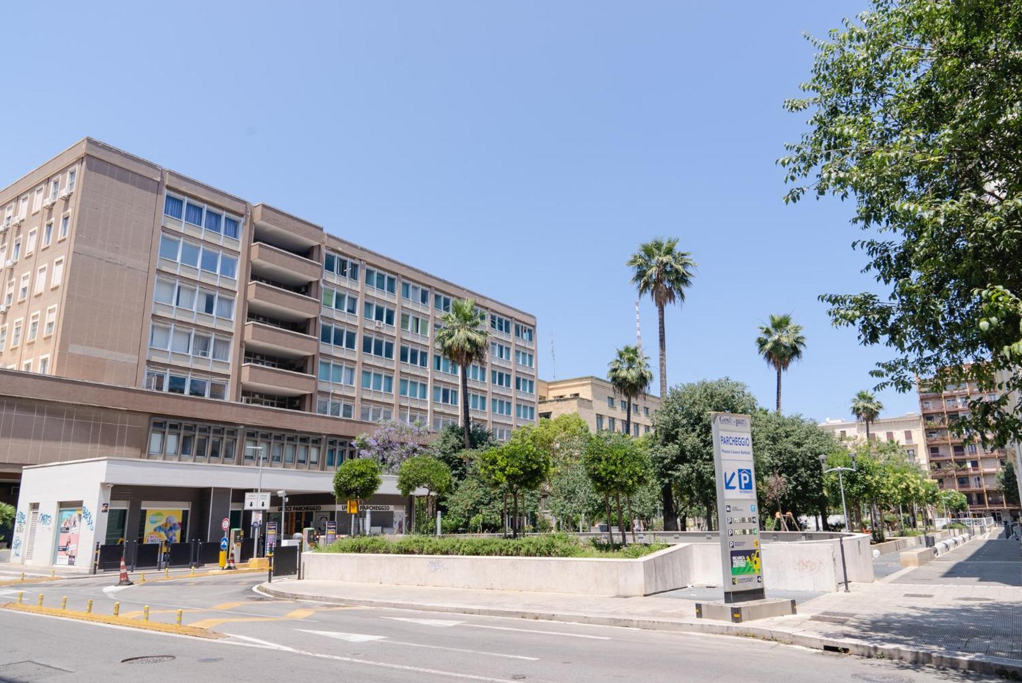 Shl _ Grandi Stazioni _ Bari Centrale Экстерьер фото